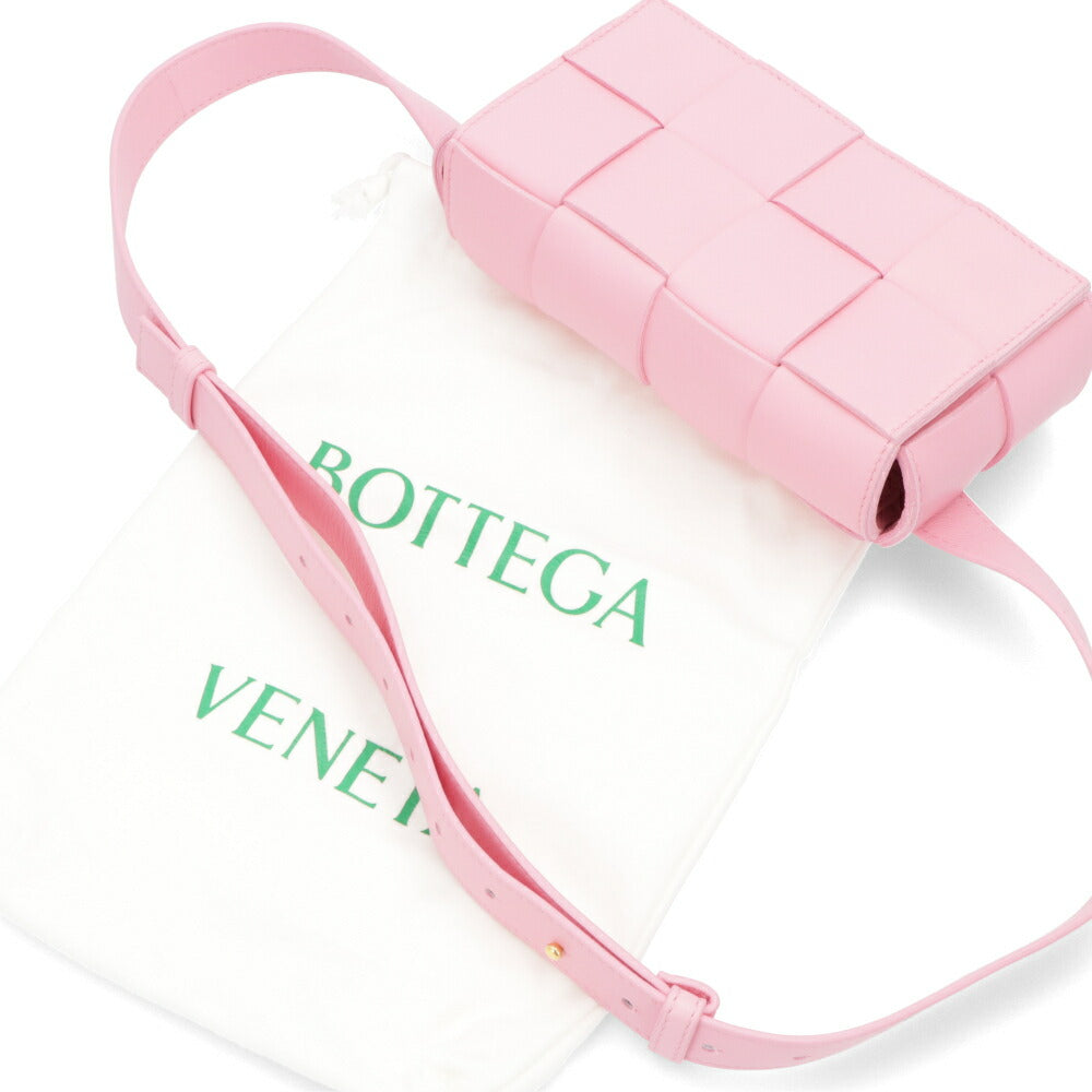 ボッテガ ヴェネタ BOTTEGA VENETA バッグ ショルダーバッグ レディース MINI CASSETTE ピンク ラムレザー ボディバッグ クロスボディバッグ ウエストバッグ マキシイントレチャート 668572 VMAY1