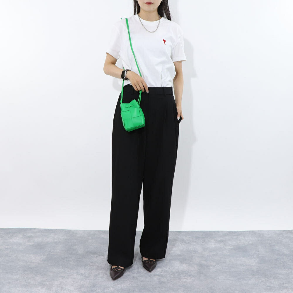 ボッテガ ヴェネタ BOTTEGA VENETA バッグ ショルダーバッグ レディース MINI CASSETTE BUCKET BAG グリーン ラムスキン カーフレザー マキシイントレチャートレザー ミニバッグ ドローストリング 680217 VCQC4