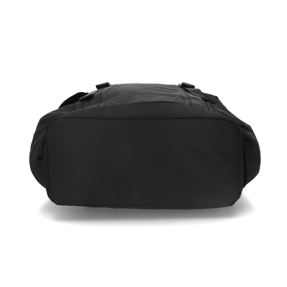 カヴァリクラス リュック OXV10DSB049 ユニセックス 黒