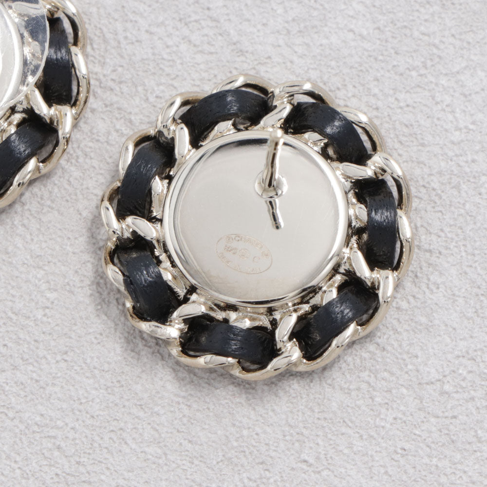 CHANEL ピアス ゴールド レザー CCマーク チェーン