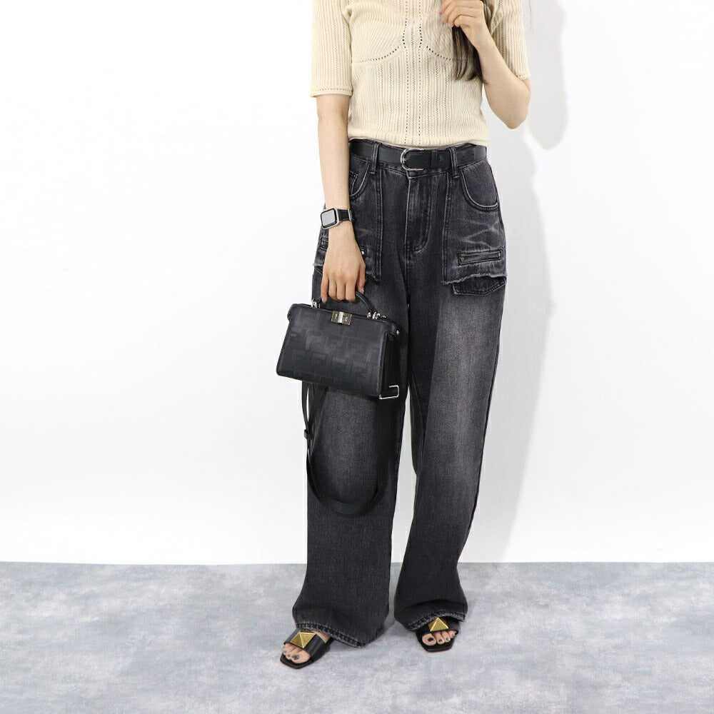 FENDI ショルダーバッグ PEEKABOO ピーカブー ISEEU