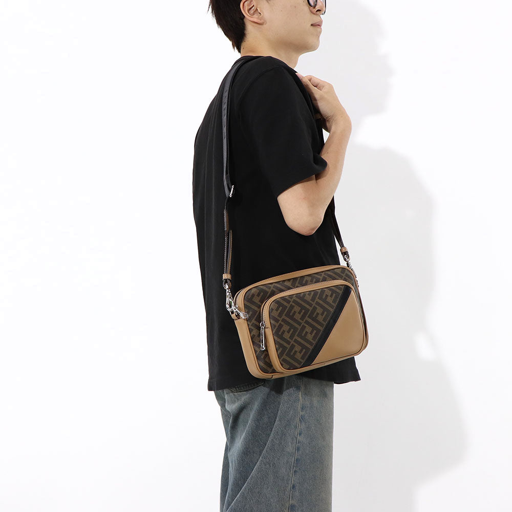 フェンディ FENDI バッグ ショルダーバッグ レディース CAMERA CASE DUO カメラケース ドゥオ ブラウン系 カーフレザー キャンバス ロゴ FF柄 ズッカ柄 7VA607 ALKA