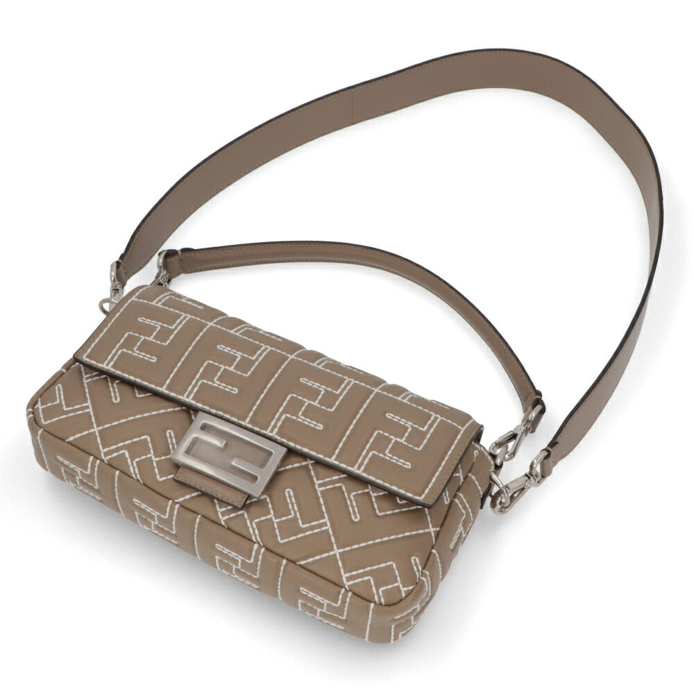 フェンディ FENDI バッグ ハンドバッグ レディース BAGUETTE バゲット グレージュ ナッパレザー ショルダーバッグ 2way FF柄 ズッカ柄 ロゴ ホワイト ステッチ 8BR600 ANX4