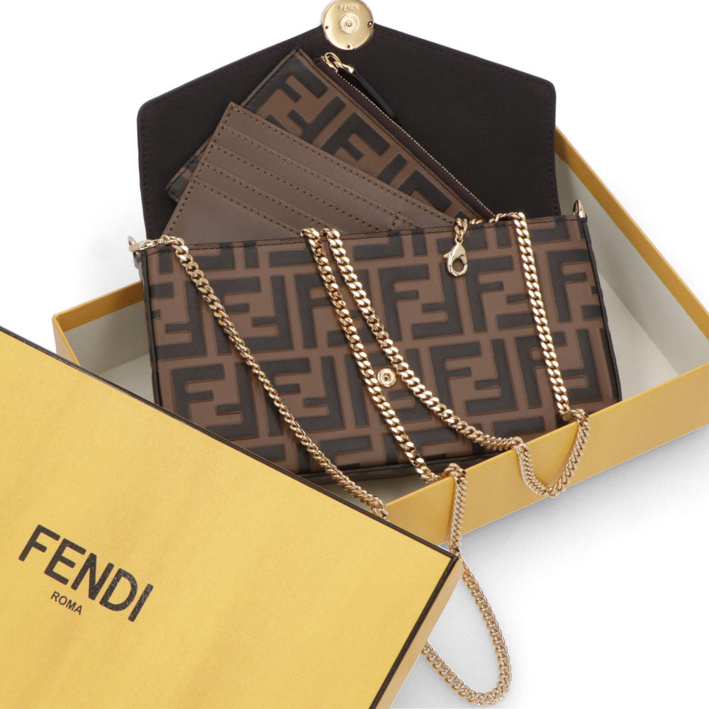 FENDI ショルダーバッグ ロゴ 総柄 ウォレットチェーン