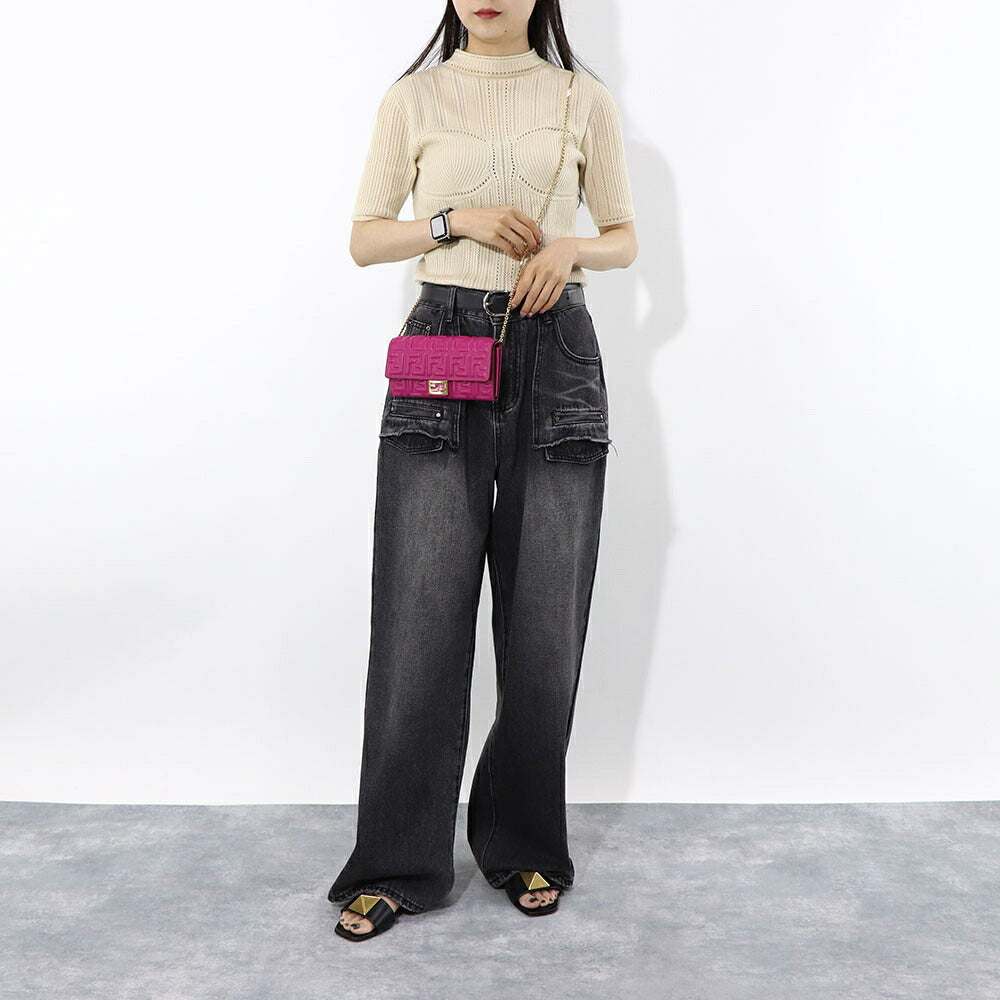 フェンディ FENDI 財布 長財布 レディース ベージュ ピンク レザー ロゴ チェーンショルダー ショルダーウォレット 二つ折り長財布 8M0365 AAJD