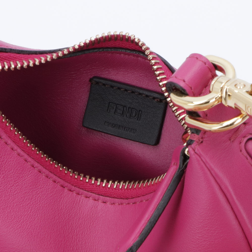 FENDI ハンドバッグ Nano Fendigraphy charm