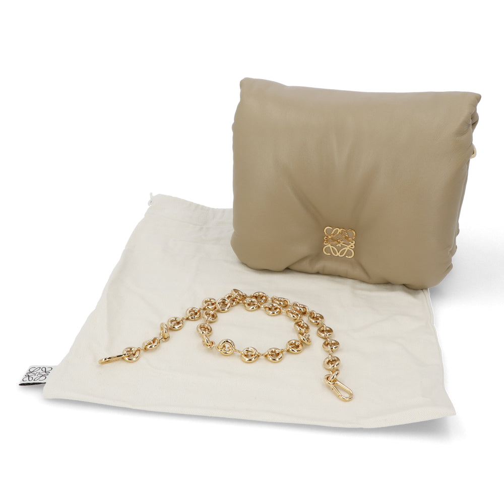 ロエベ ショルダーバッグ AP40P41X01 パファー ゴヤバッグ