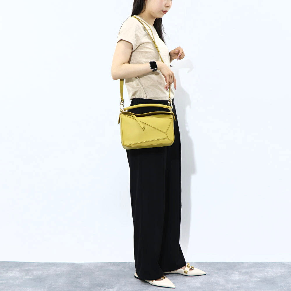 ロエベ LOEWE バッグ ショルダーバッグ レディース パズル スモール PUZZLE SMALL イエロー系 レザー ロゴ アナグラム ハンドバッグ 2Way 鞄 ゴールド金具 32230S21
