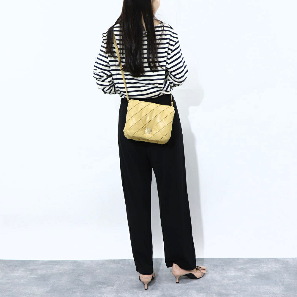 ロエベ LOEWE バッグ ショルダーバッグ レディース パファー ゴヤバッグ ベージュ系 パープル ラムスキン レザー 2way チェーンショルダー アナグラム ロゴ A896P41X14