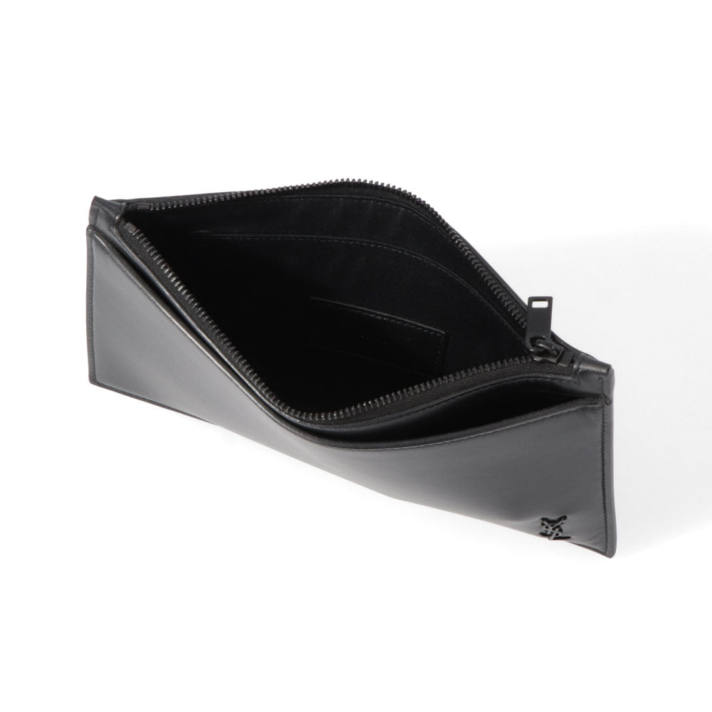 SAINT LAURENT クラッチバッグ POUCH TINY ブラック
