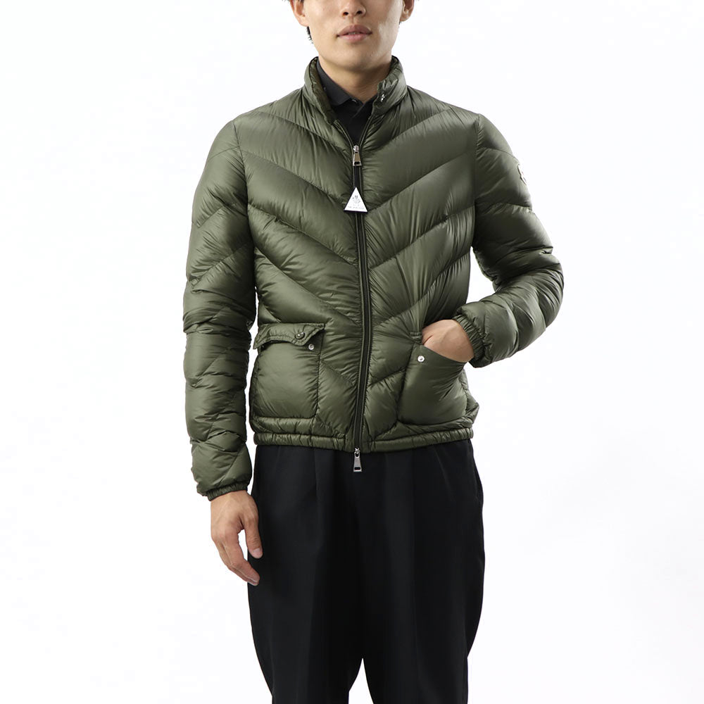 モンクレール 1A535 00 C0355 818 ダウンジャケット