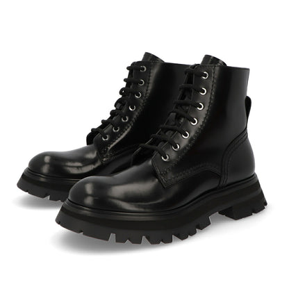 ALEXANDERMCQUEEN ブーツ  ブラック レースアップ ショートブーツ 657569