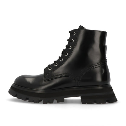 ALEXANDERMCQUEEN ブーツ  ブラック レースアップ ショートブーツ 657569