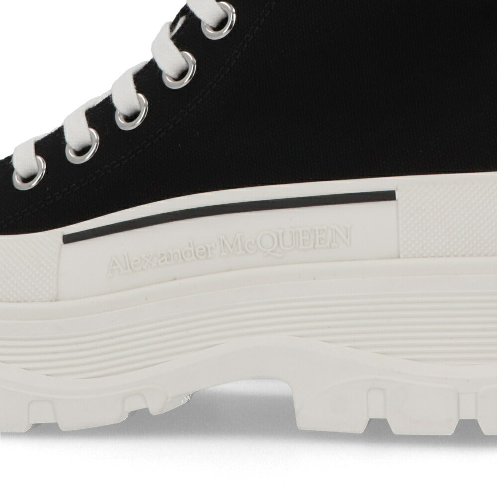 ALEXANDERMCQUEEN ブーツ  ブラック レースアップ ショートブーツ 697080