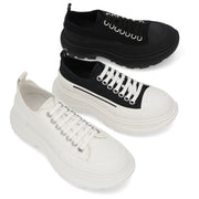 ALEXANDERMCQUEEN スニーカー  ブラック×ホワイト ホワイト×ブラック ホワイト 697072