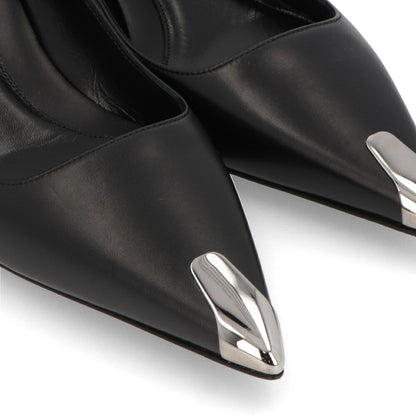 ALEXANDERMCQUEEN パンプス ブラック メタルトゥキャップ シルバー 757496