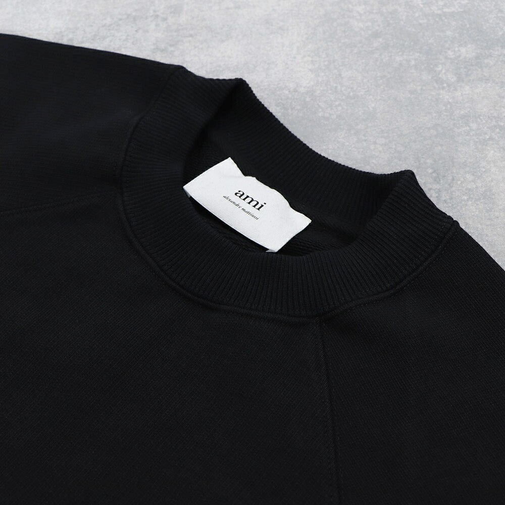 AMI PARIS スウェット RED AMI DE COEUR SSHIRT ブラック ロゴ 刺繍  BFUSW005.747