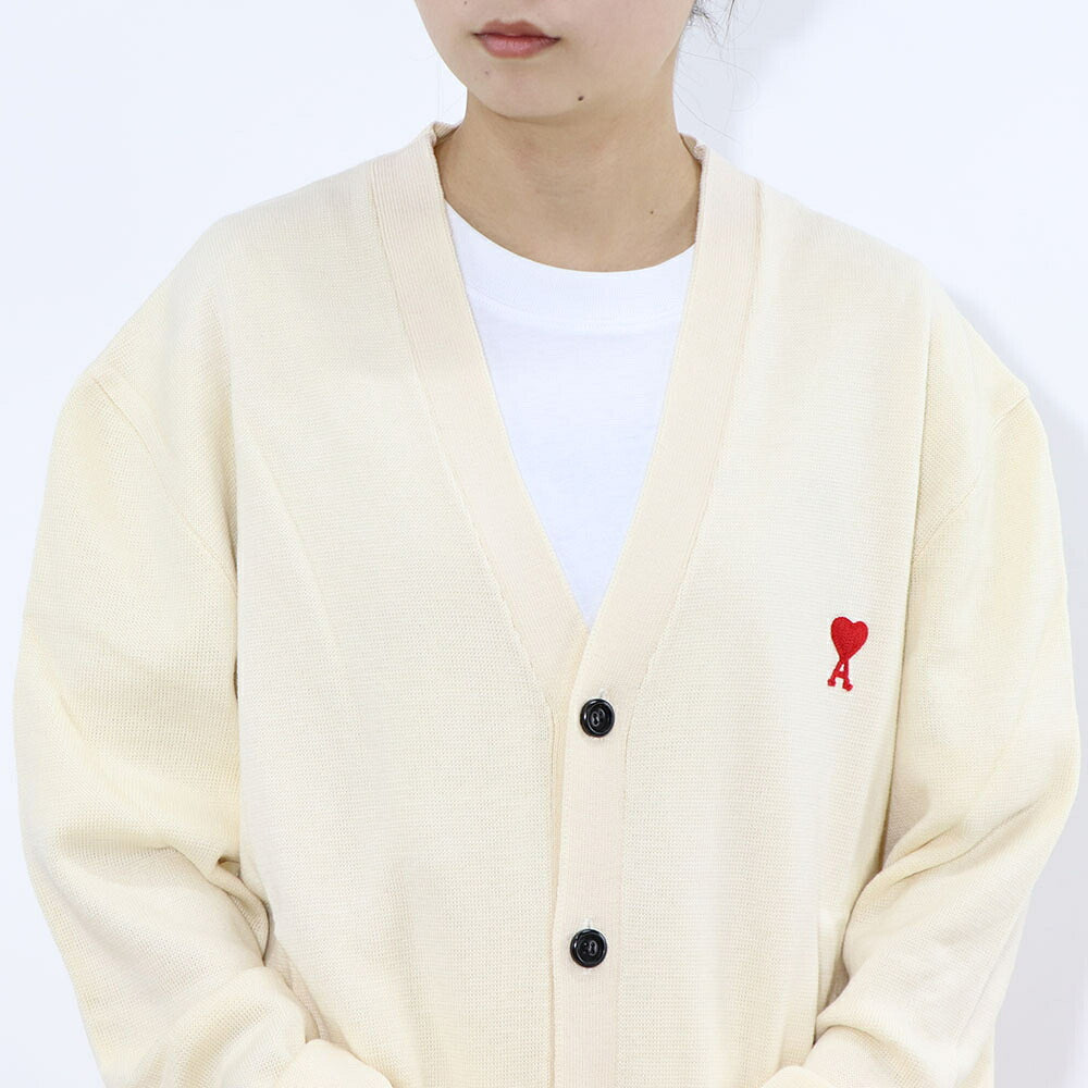 AMI PARIS カーディガン SMALL RED AMI DE COEUR CARDIGAN オフホワイト HKC001.001