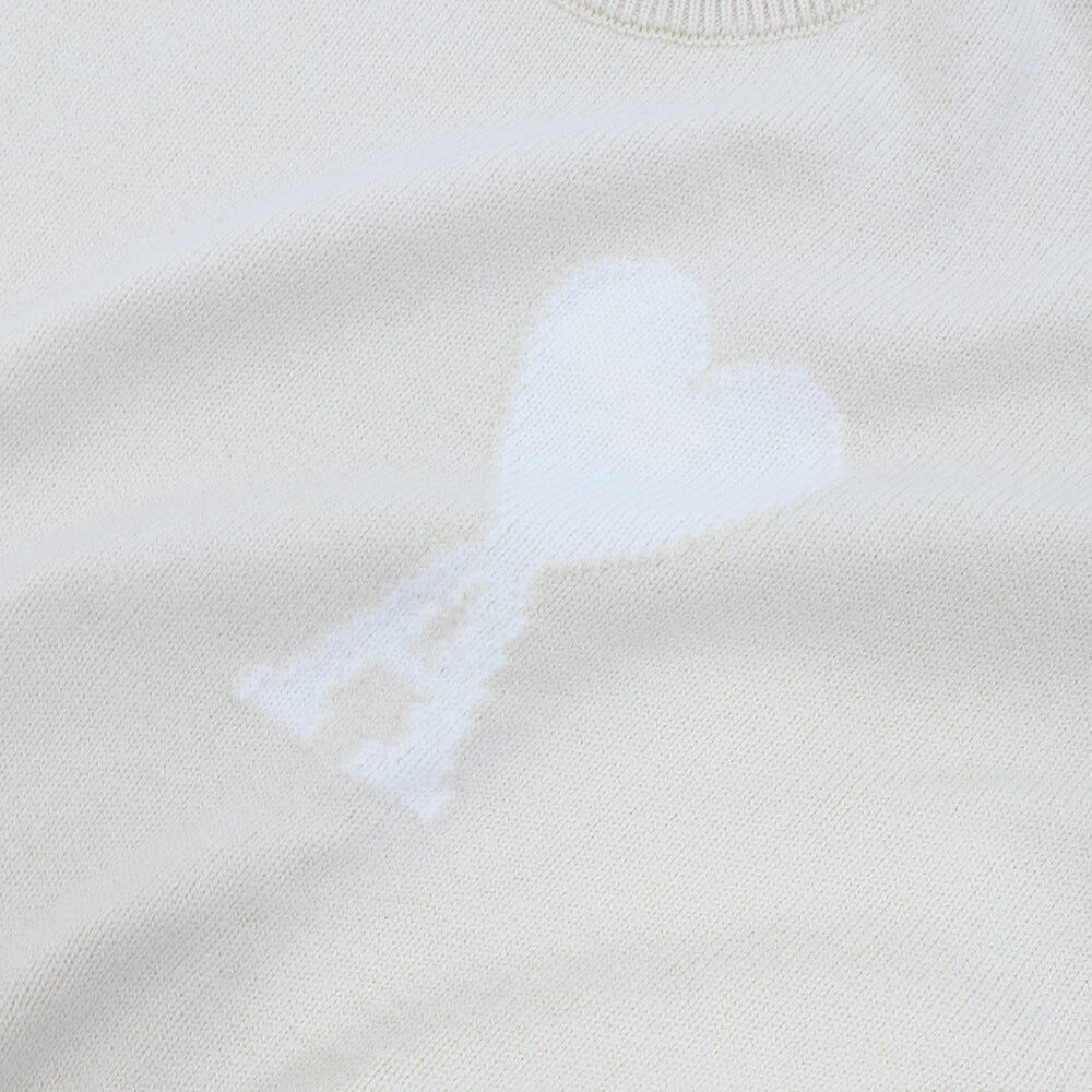 AMI PARIS ニット アイボリー ハートロゴ ワンポイント  UKS002.018