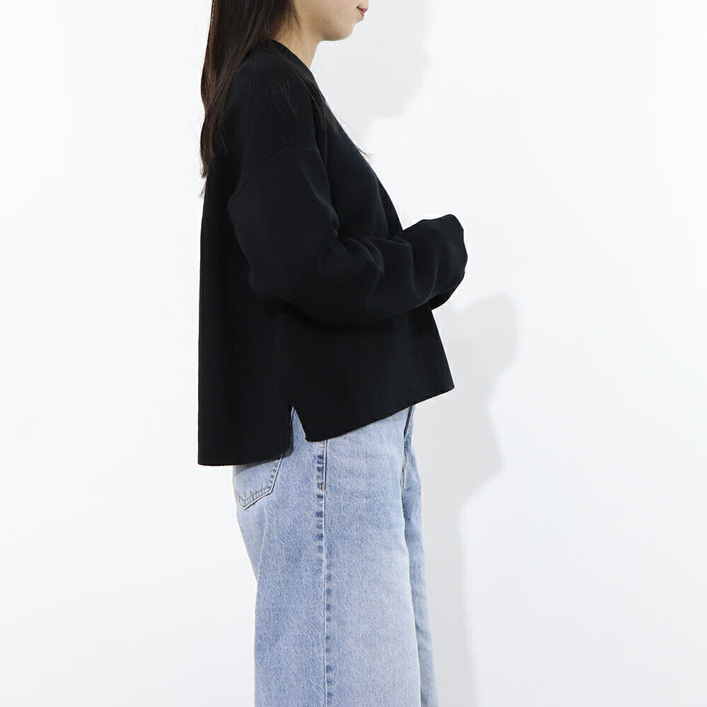 AMI PARIS ニット ブラック ホワイト ハートロゴ 刺繍 UKS046.KN0042