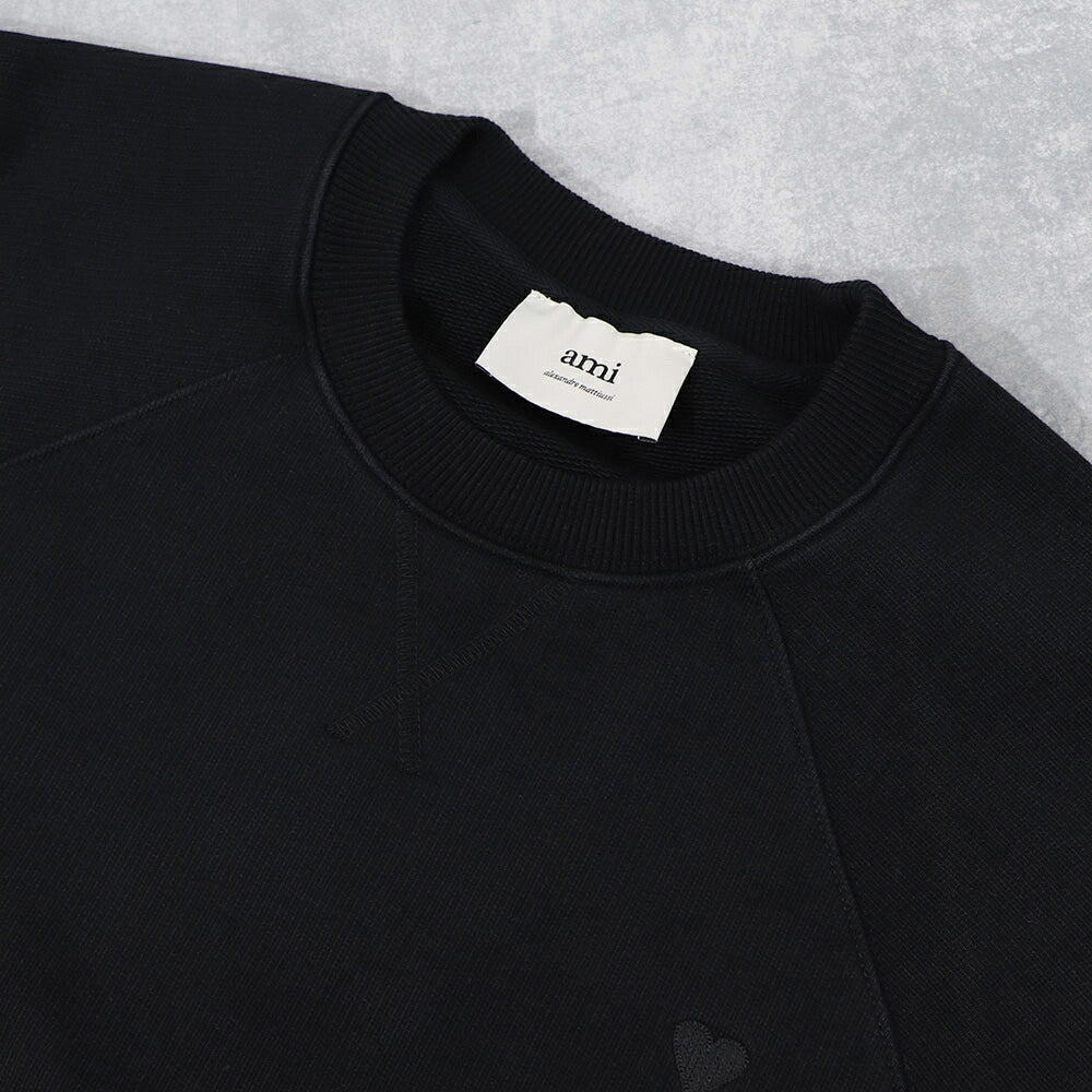 AMI PARIS スウェット ブラック ブルー系 コットン ハートロゴ 刺繍  シンプル USW040.JE0091