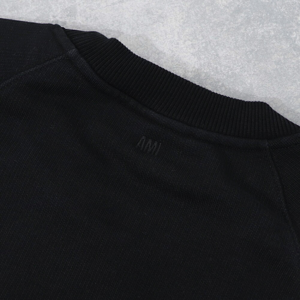 AMI PARIS スウェット ブラック ブルー系 コットン ハートロゴ 刺繍  シンプル USW040.JE0091