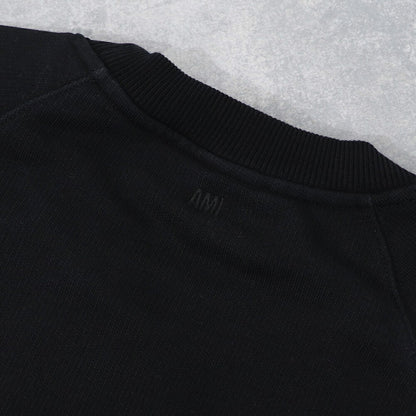AMI PARIS スウェット ブラック ブルー系 コットン ハートロゴ 刺繍  シンプル USW040.JE0091