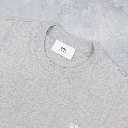 AMI PARIS Tシャツ グレー コットン  ロゴプリント ハートロゴ 半袖 UTS024.726