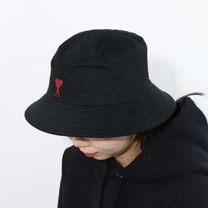 AMI PARIS 帽子 ハット ベージュ バケットハット ハートロゴ 刺繍 UHA246.AW0041