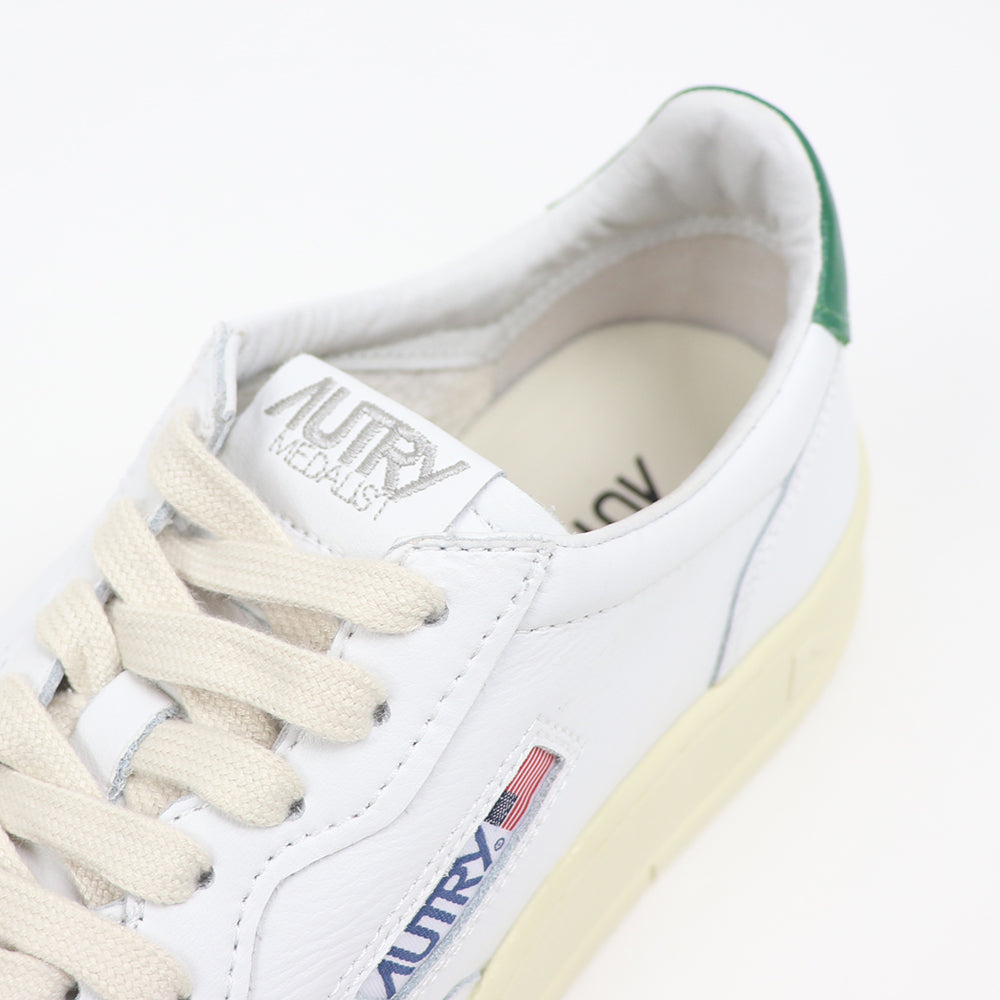 オートリ― AULMLL20 MEDALIST ホワイト×グリーン
