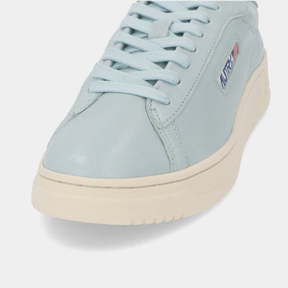 オートリ― AUTRY ADLW GG06 スニーカー ライトブルー