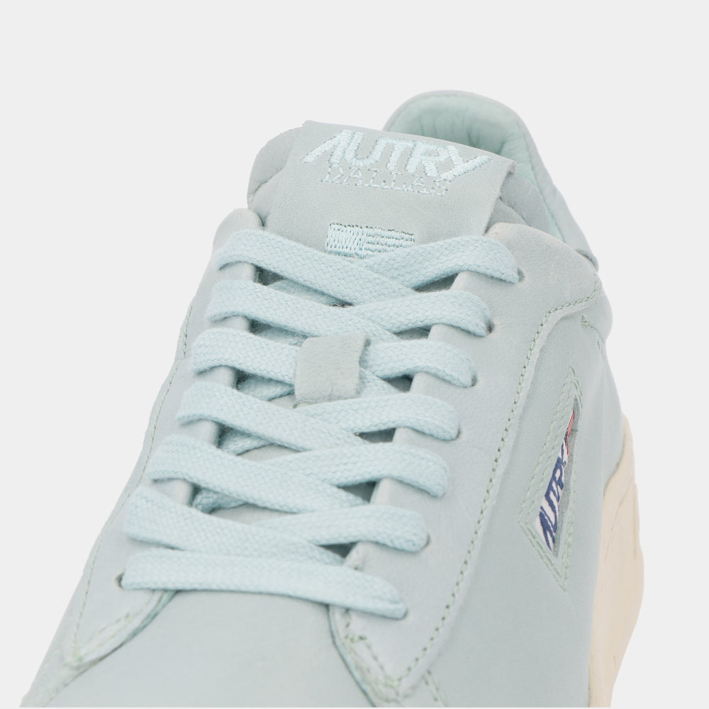 オートリ― AUTRY ADLW GG06 スニーカー ライトブルー