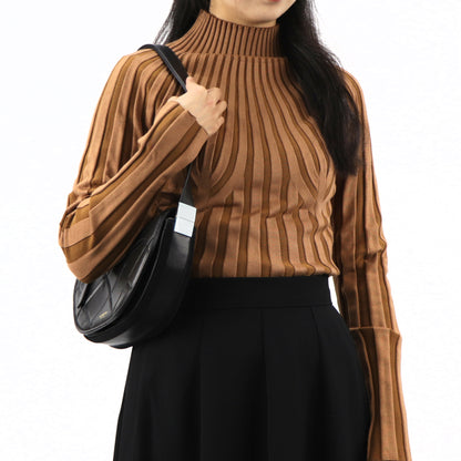 バーバリー ニット 8023921A4572 ブラウン タートルネック