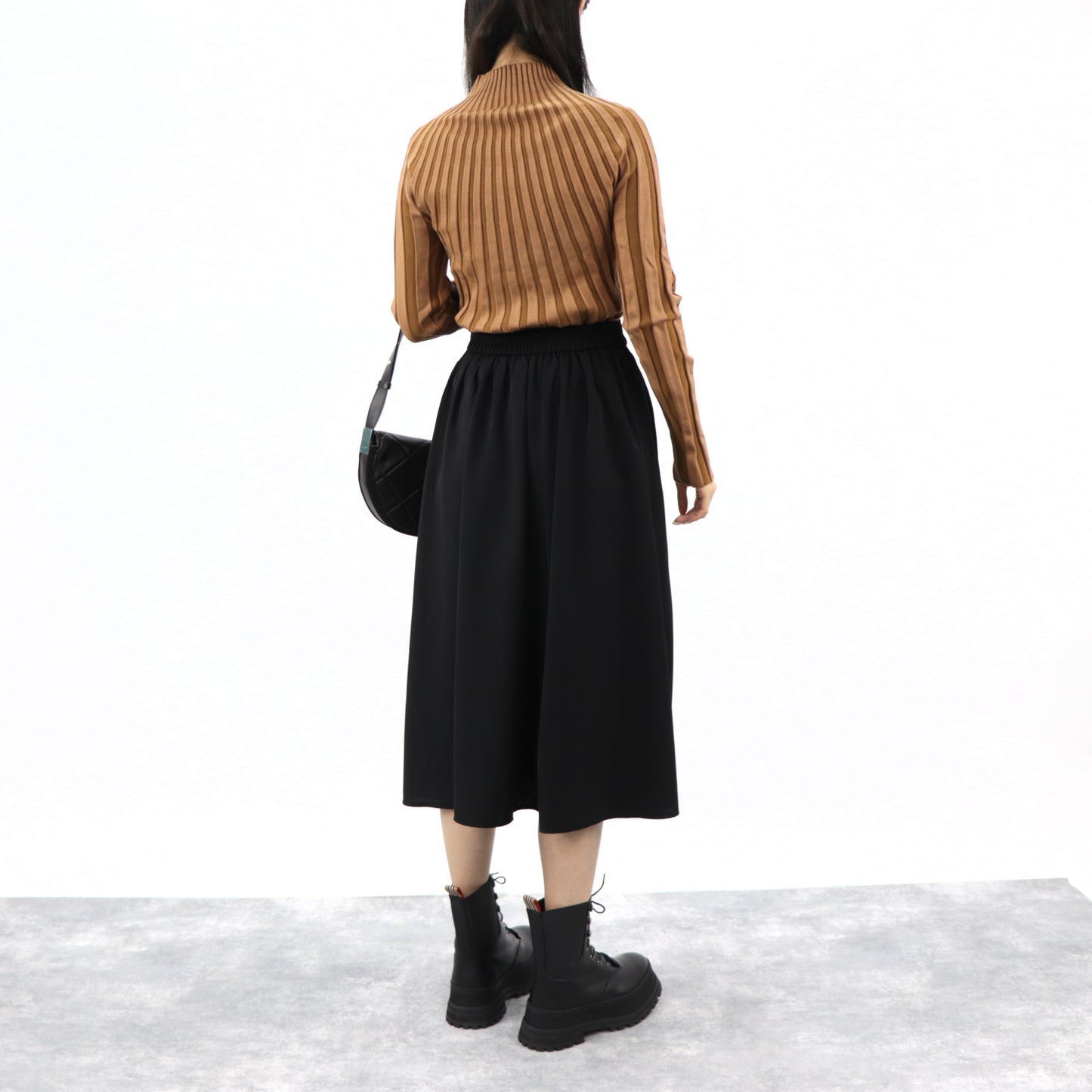 バーバリー ニット 8023921A4572 ブラウン タートルネック