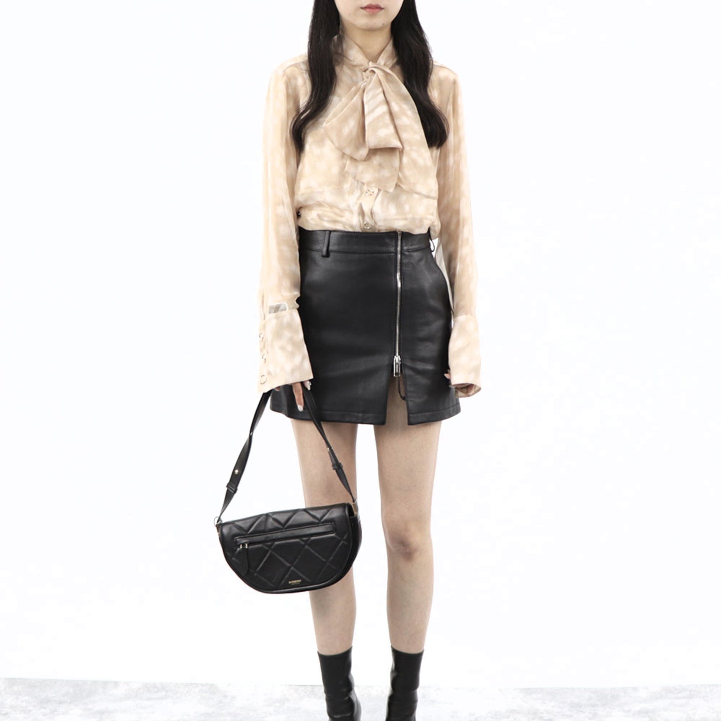 BURBERRY ブラウス 8016731 A7134 ベージュ