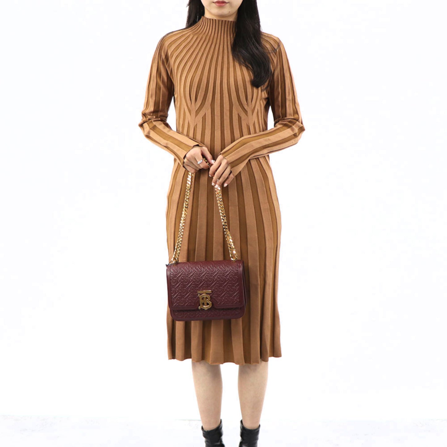 バーバリー ニットワンピース 8023934 A4752 ミモレ丈