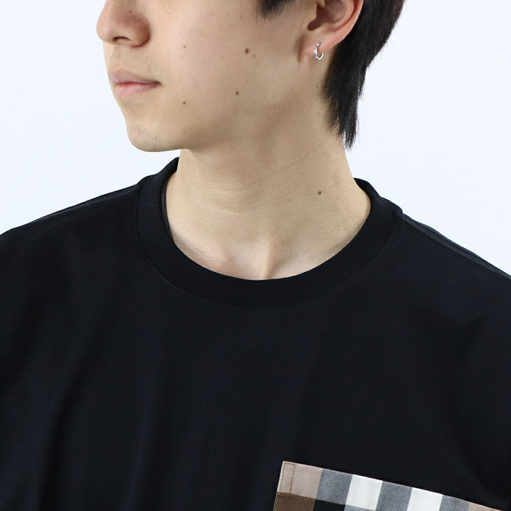 BURBERRY Tシャツ ブラック バーバリーチェック ポケット 半袖 8073030