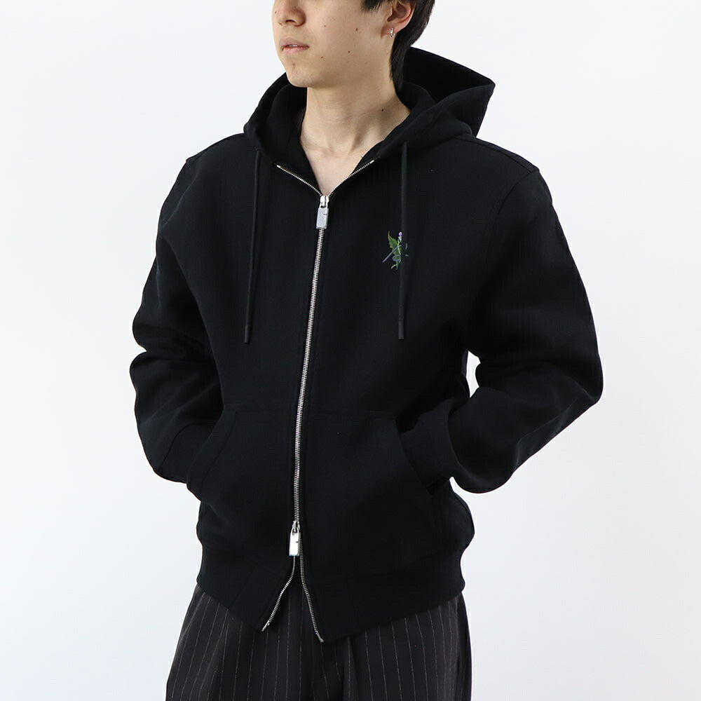 BURBERRY ブラック ジップアップパーカー バックプリント 8097854