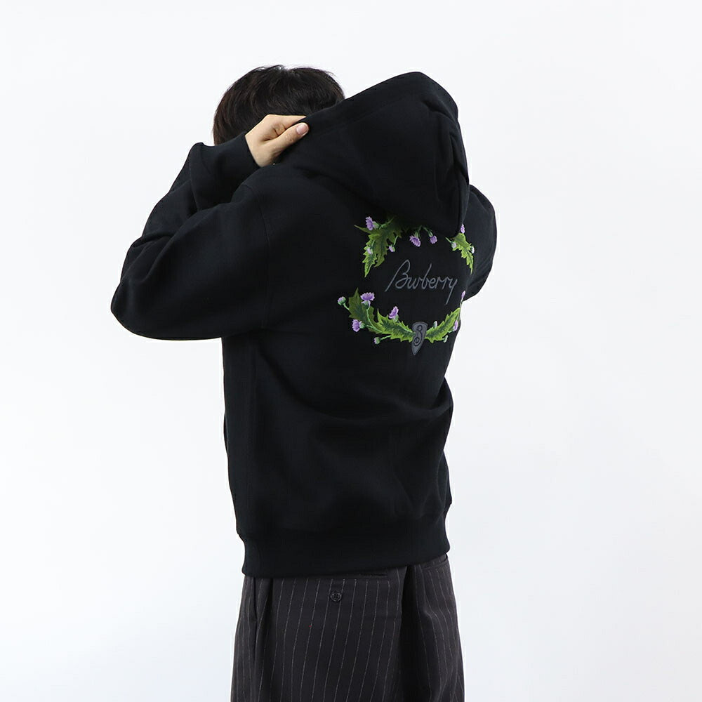 BURBERRY ブラック ジップアップパーカー バックプリント 8097854