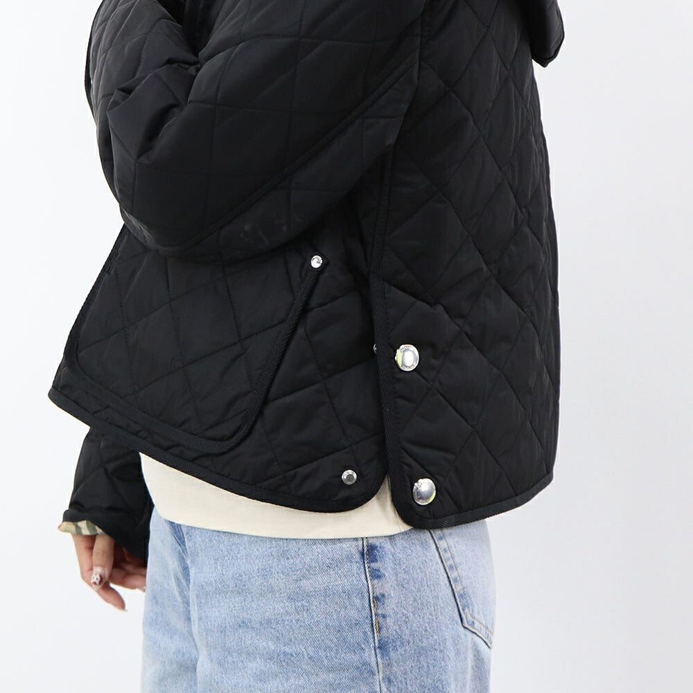 BURBERRY ジャケット ブラック キルティング フード付き ショート丈 8072798
