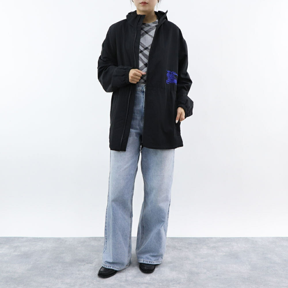 BURBERRY ブラック ナイロンジャケット ワンポイント 8087234