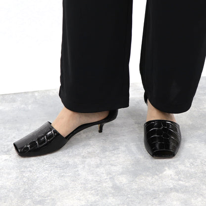 バーバリー パンプス ヒール 8015522 A1189 BLACK