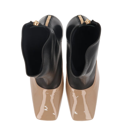 バーバリー ショートブーツ 8015548 A1386 ブラック