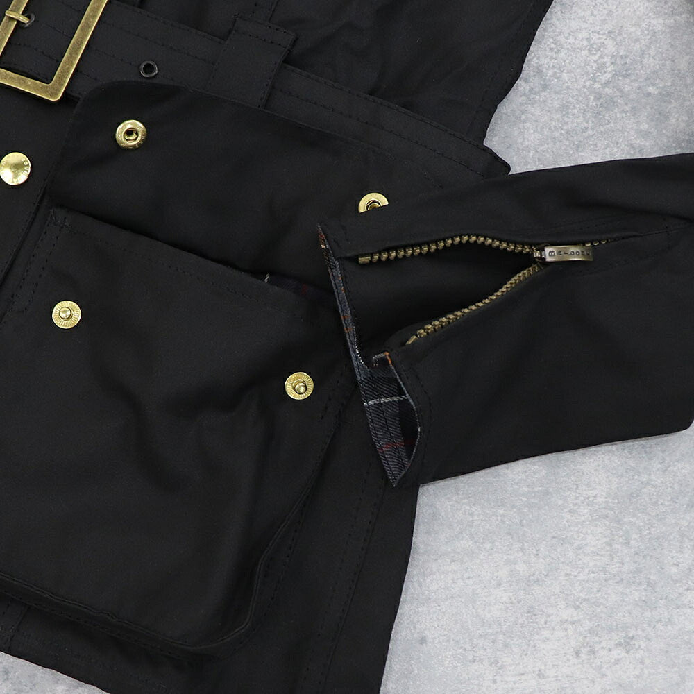 Barbour バブアー レディース アウター ジャケット・ブルゾン ブラック ワックスコットン ミリタリージャケット LWX0003