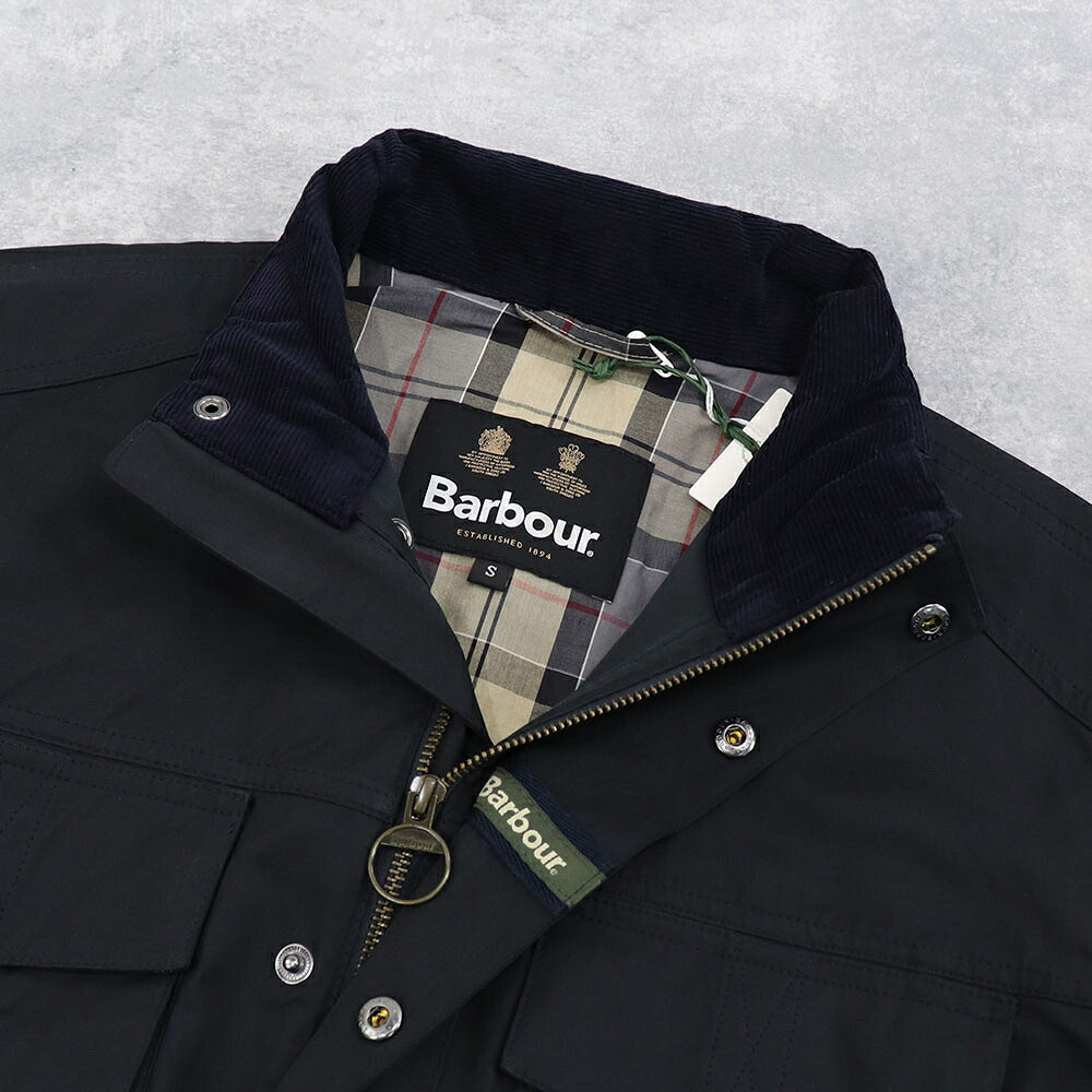 Barbour バブアー メンズ アウター ジャケット・ブルゾン ネイビー 綿 ミリタリー ロゴ 刺繍 MCA0430