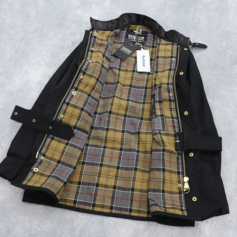 Barbour バブアー メンズ アウター ジャケット・ブルゾン ブラック ワックスコットン ミリタリージャケット MWX0004