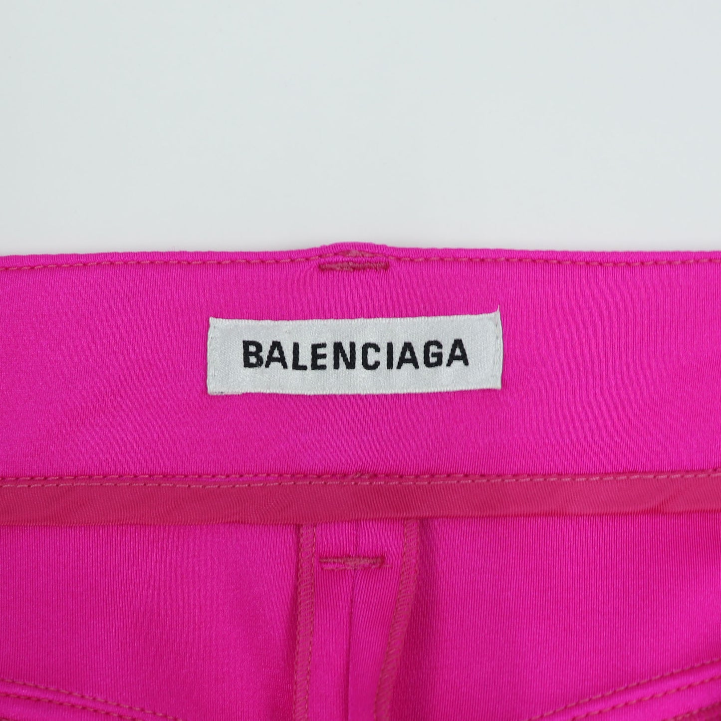 バレンシアガ 704752 TVK15 パンツ