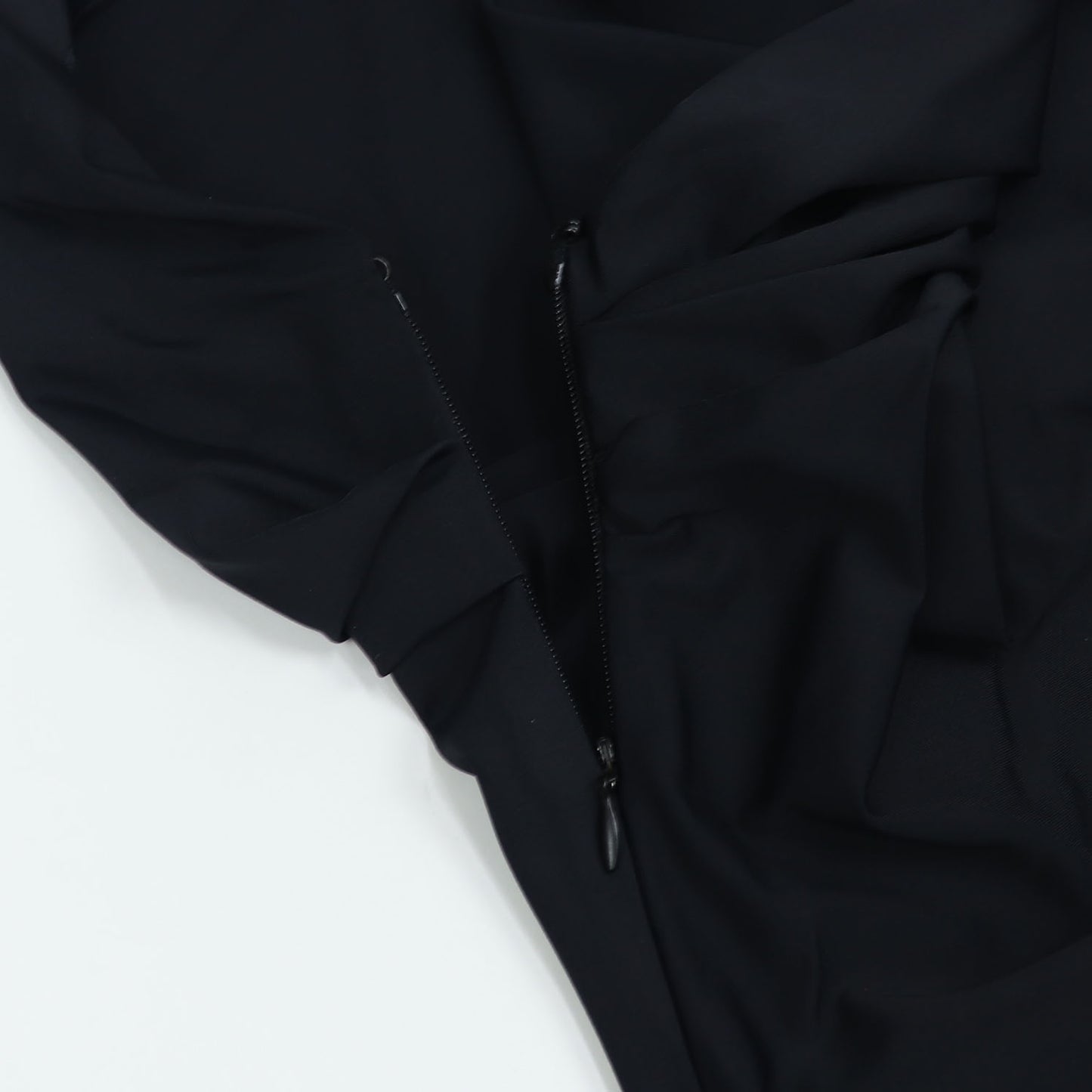 バレンシアガ 720018 TYK07 1000  ワンピース