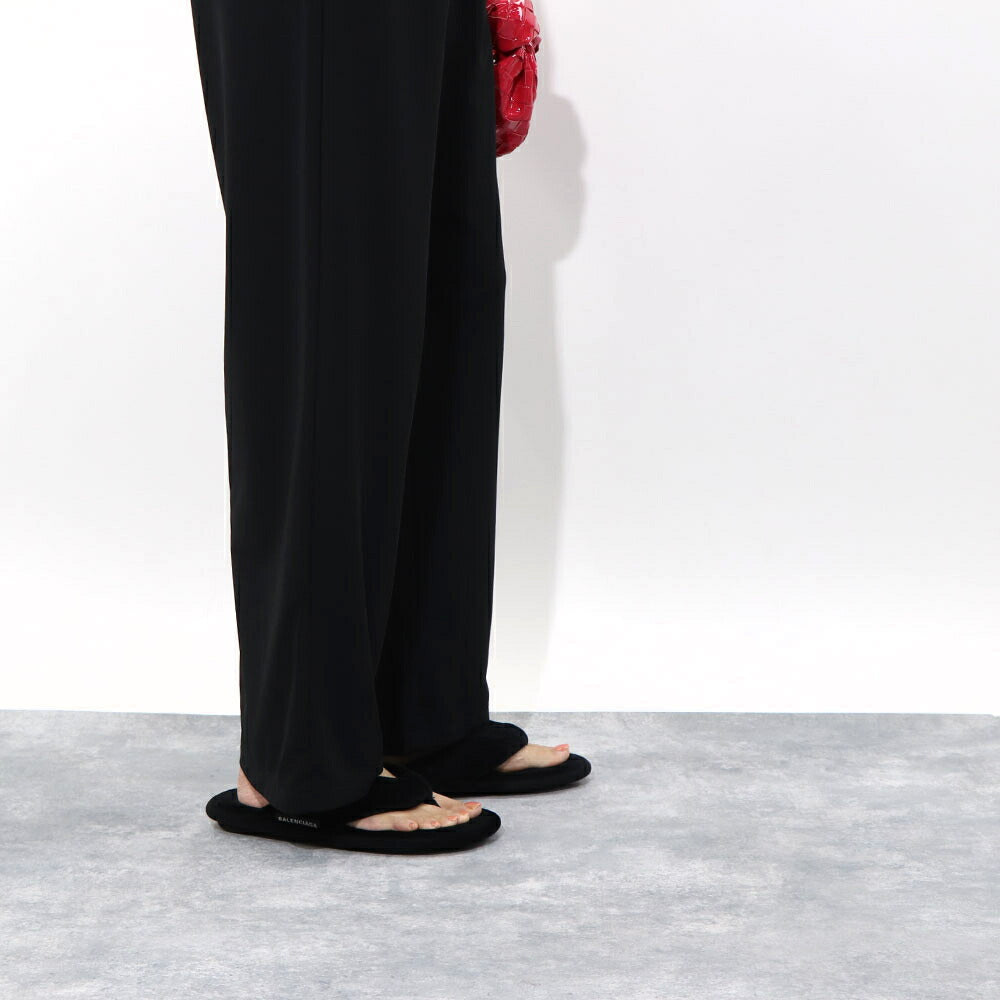 バレンシアガ BALENCIAGA 644777 W29Z0 1000