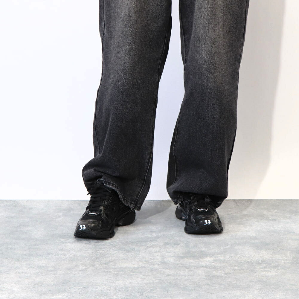 BALENCIAGA バレンシアガ レディース シューズ スニーカー ブラック 1100 ホワイト ポリウレタン ポリエステル ラバー ランナー 厚底 ロゴ 677402 W3RB1